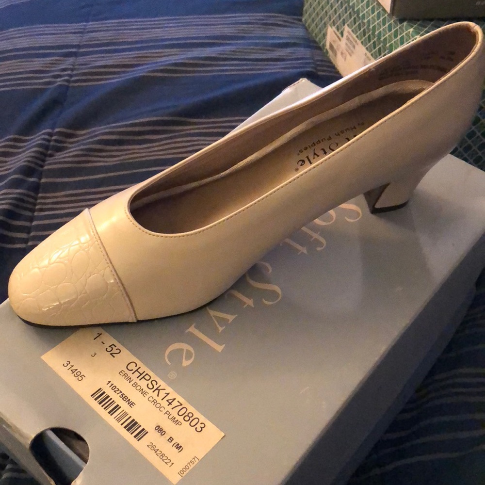 Dress shoes